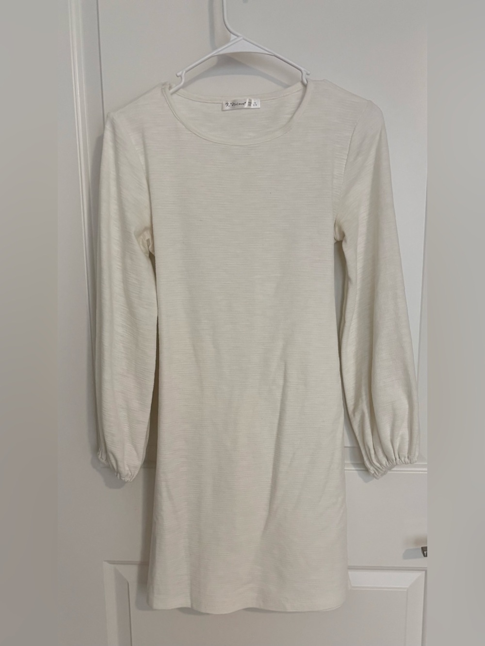 R. Vivimos Long-Sleeve Dress NWOT